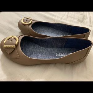 Dr Scholl’s memory foam beige flats